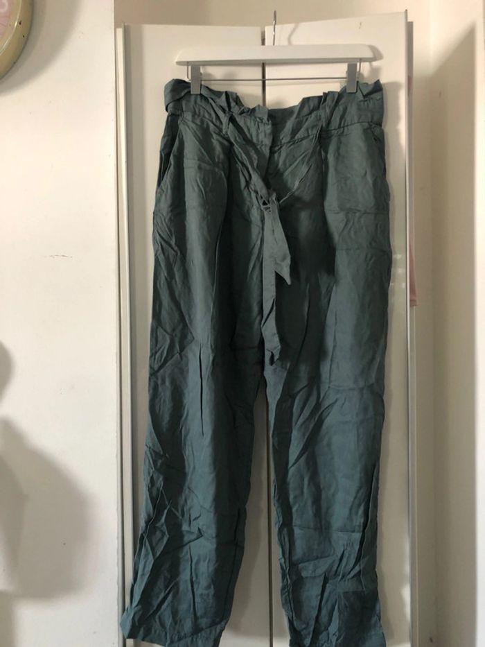 Pantalon régler taille haute . Promod .Taille 42 - photo numéro 1