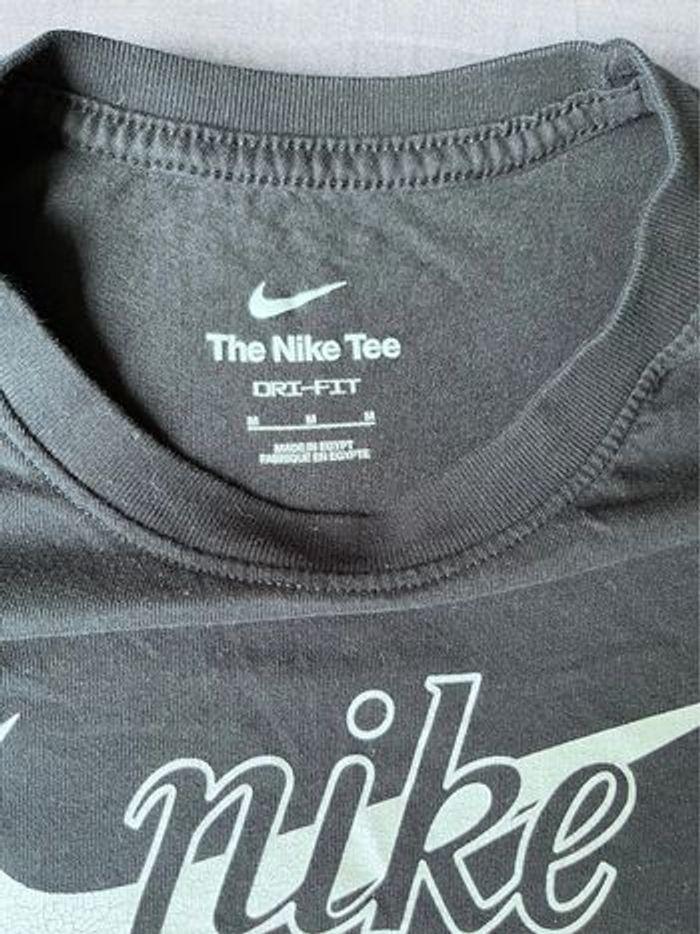 T-shirt Nike Court Dry-fit neuf - photo numéro 4