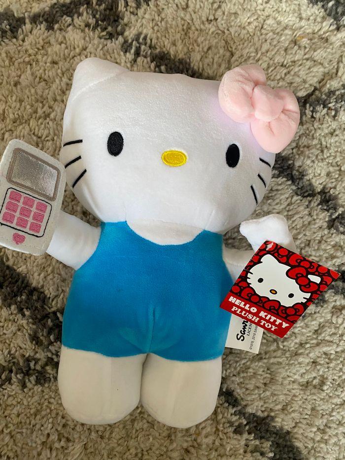 Peluche Hello Kitty neuve 30cm