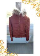 Joli blouson hiver avec capuche femme taille 34