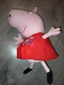 Peluche Peppa Pig lumineuse et sonore Cœur lumineux amovible