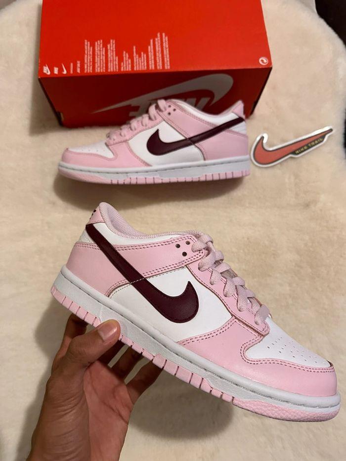 Nike Dunk Low Pink - photo numéro 6