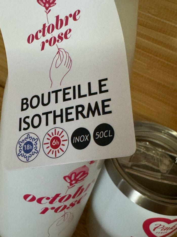 Bouteille gourde isotherme et Mug Neuf - photo numéro 2