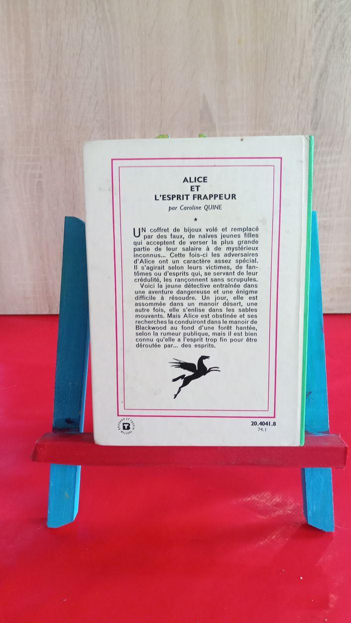 Alice et l'esprit frappeur, 1974 : bibliothèque verte - photo numéro 2