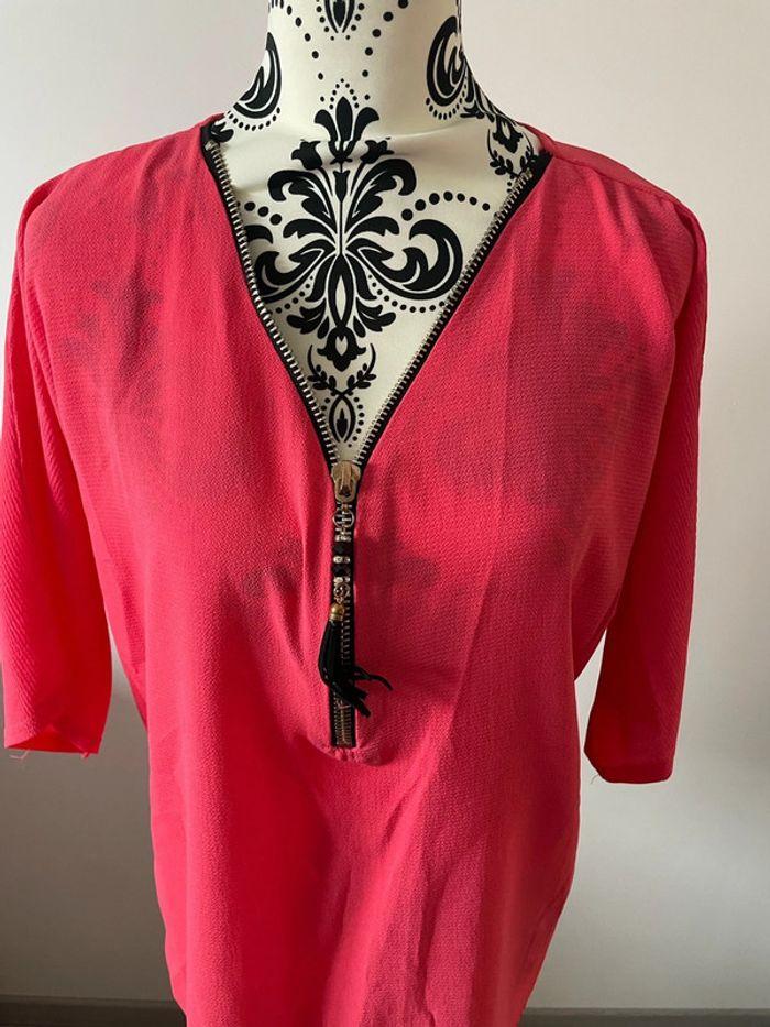 Blouse à manches courtes rose corail fermeture éclair devant noir taille 42 - photo numéro 2