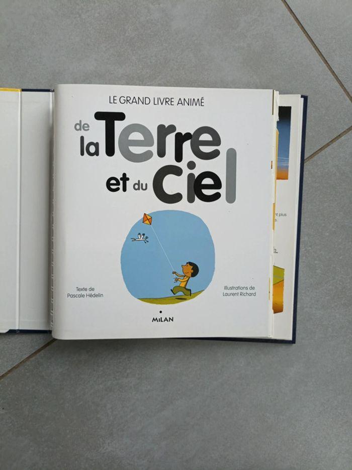 Le grand livre animé de la Terre et du ciel - photo numéro 2