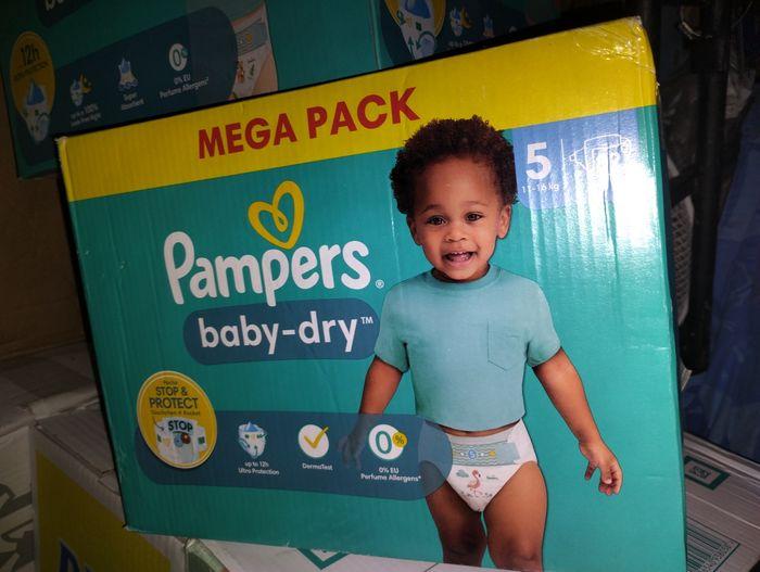 Pampers