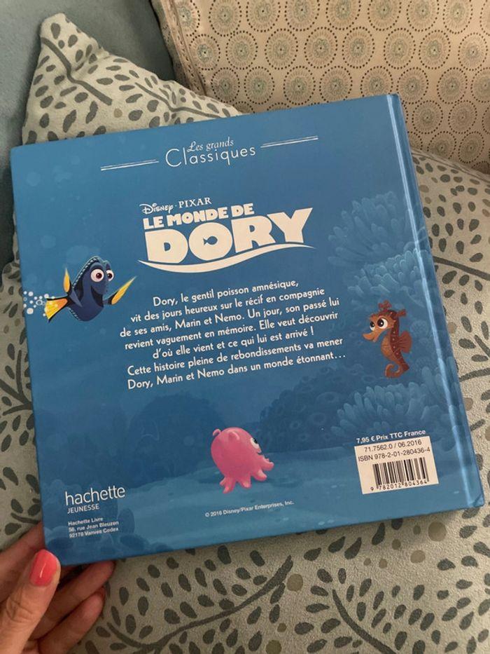 Livre Le monde de Dory - photo numéro 2