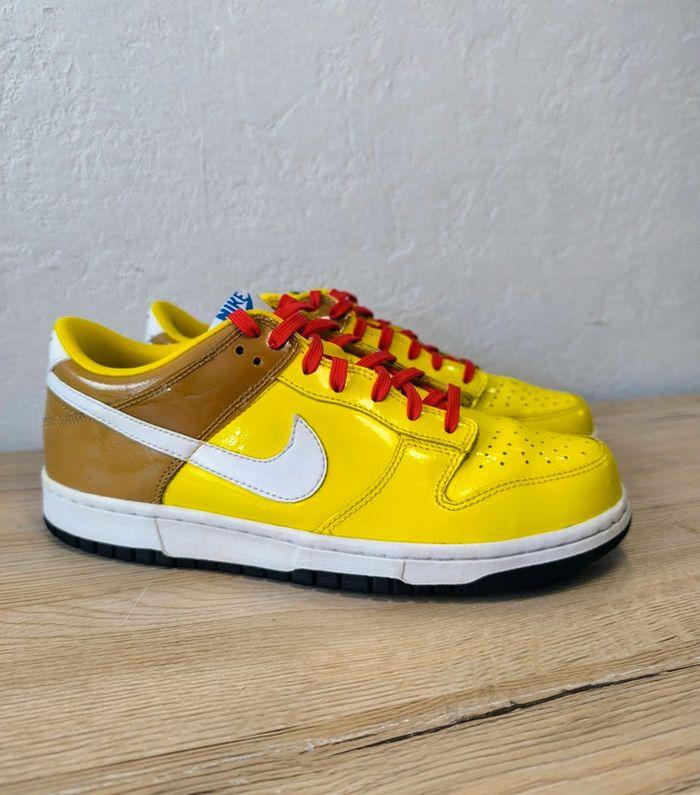 Baskets Nike dunk low spongebob pointure 39 peut porter sans boîte d'origine - photo numéro 1