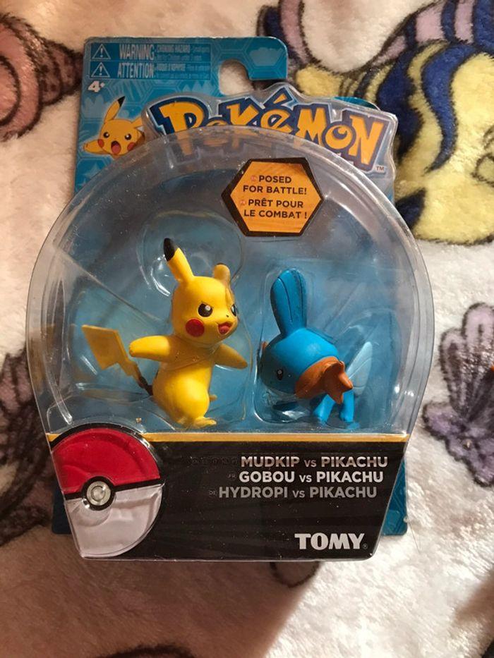 Figurine Tomy Pokemon Gobu et Pikachu