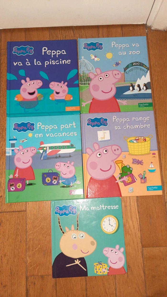 Lot livres peppa pig - photo numéro 1