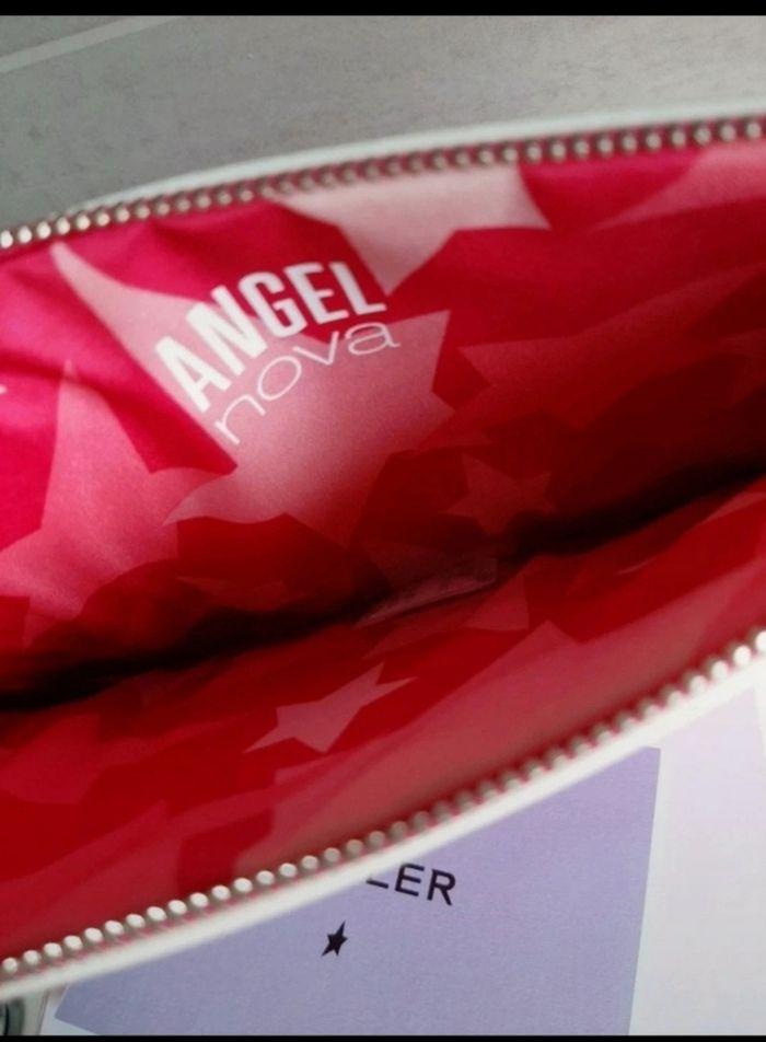 Thierry Mugler pochette Angel Nova rose - photo numéro 8