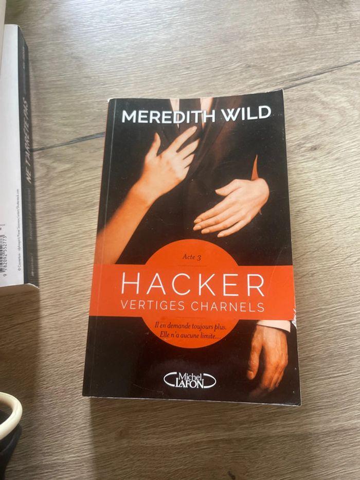 Hacker acte 3 Meredith Wild - photo numéro 1