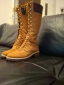 Timberland neuve négociable 205€