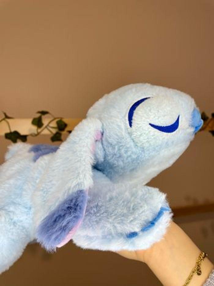 Peluche Disney Stitch endormi - photo numéro 10