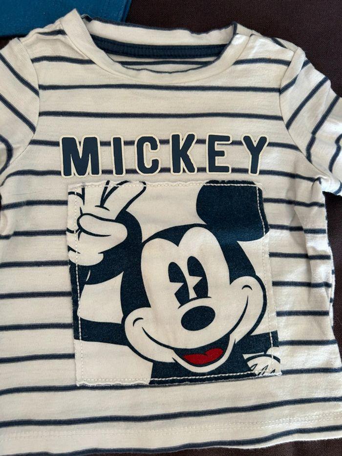 Lot de 1 pyjama et 1 t-shirt Disney taille 6 m - photo numéro 5