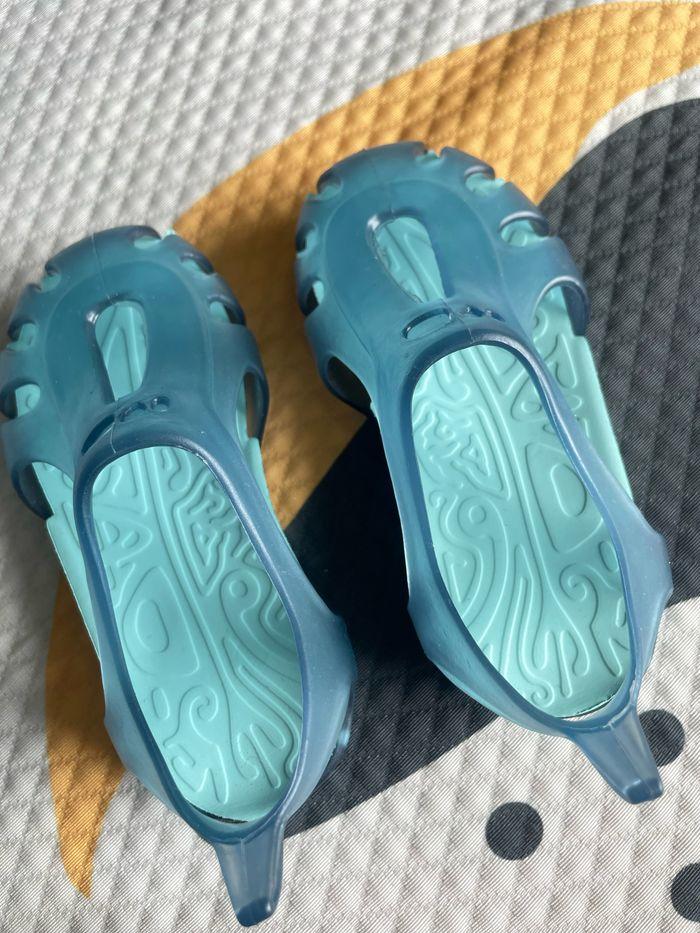 Chaussures de piscine T23 - photo numéro 4