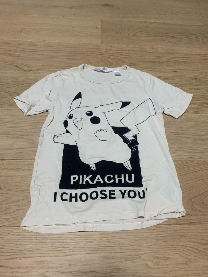 TEE shirt H&M Pikachu pokemon - photo numéro 1