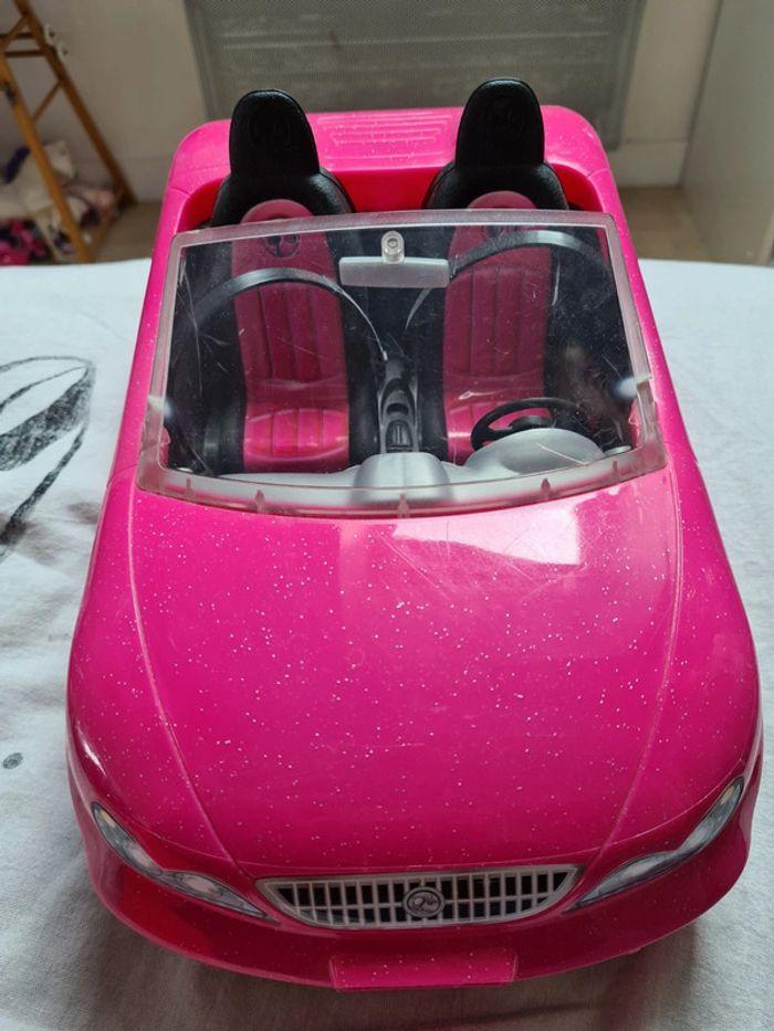 Voiture barbie - photo numéro 1