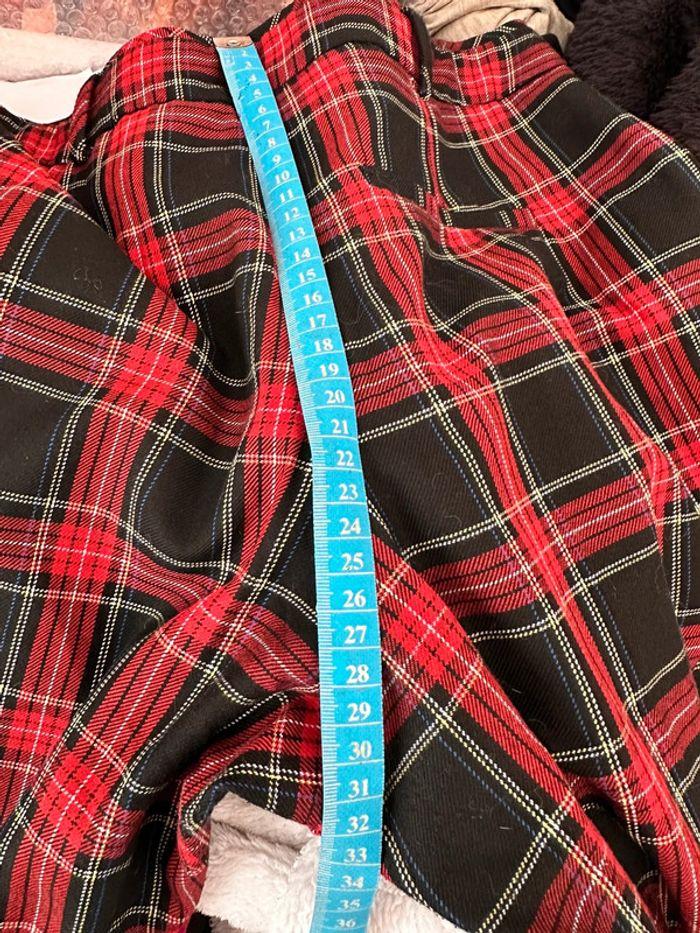 Pantalon tartan rouge et noir 7/8ème Pimkie taille 38 - photo numéro 7