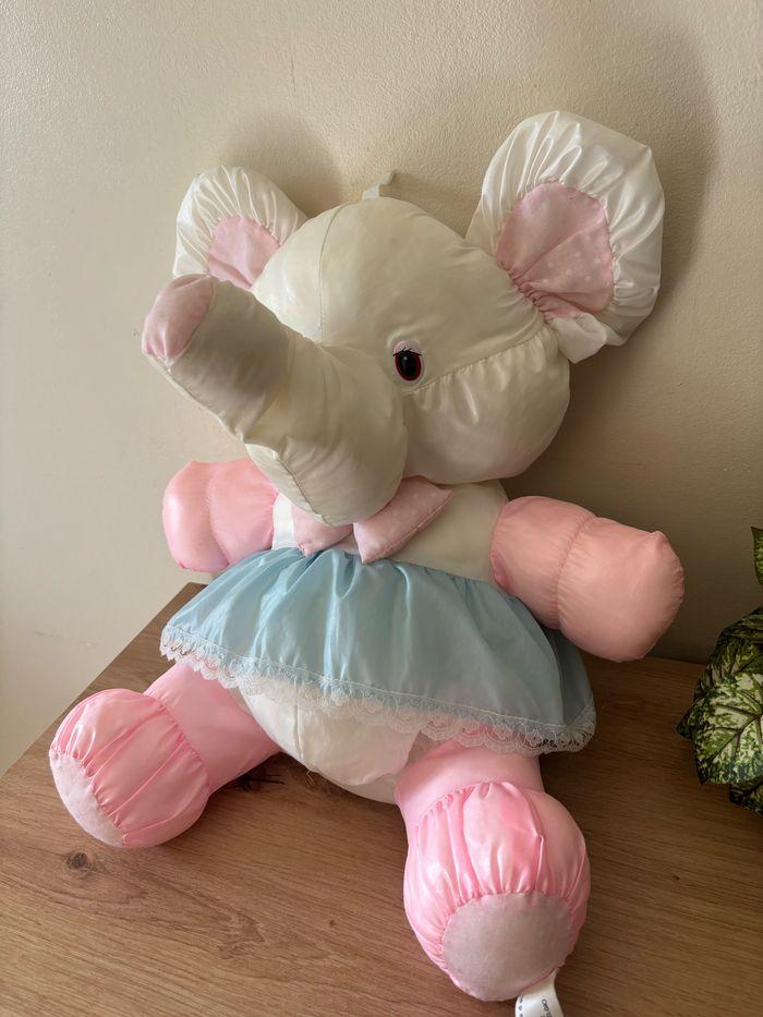 Ancienne peluche vintage éléphant  puffalump rose robe bleu bikin - photo numéro 3