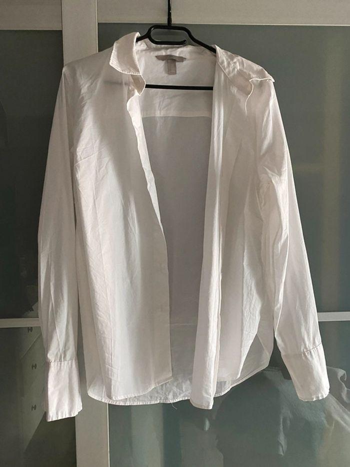 Chemise blanche - photo numéro 1