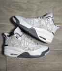 Baskets Jordan dub zéro blanche et noir pointure 42 comme neuves