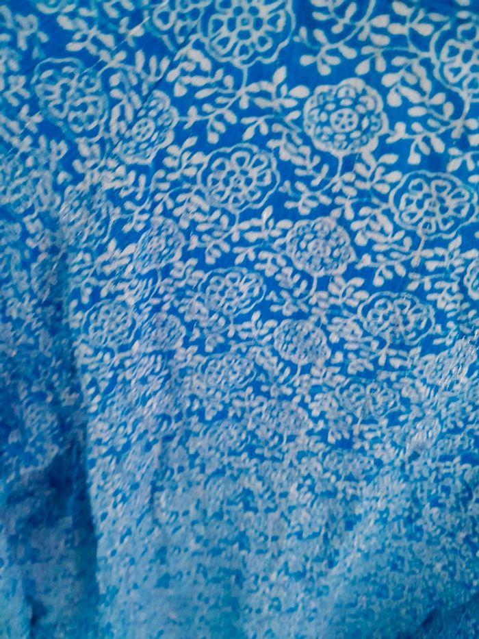 Magnifique blouse bleu avec motifs XL - photo numéro 4