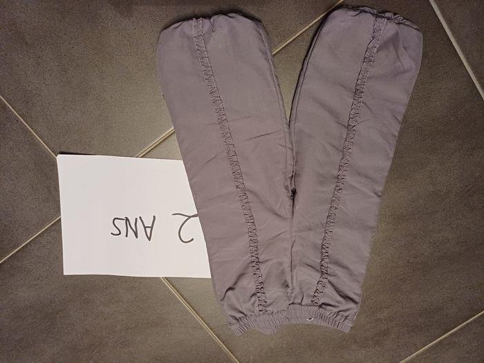 Pantalon mauve chaud 2 ans - photo numéro 2