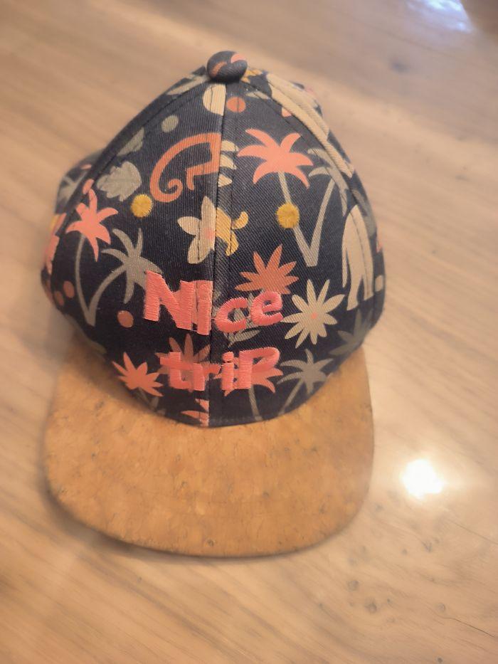 Casquette - photo numéro 1