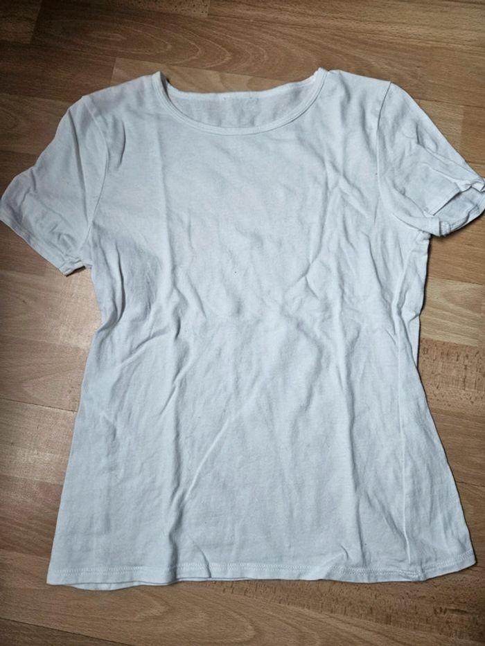 T-shirt - photo numéro 1