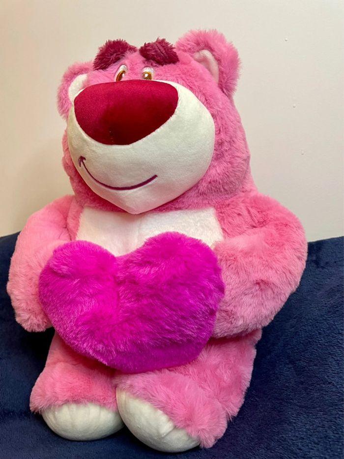 Peluche ToyStory Lotso cœur + calendrier de l’Avent Lotso - photo numéro 13