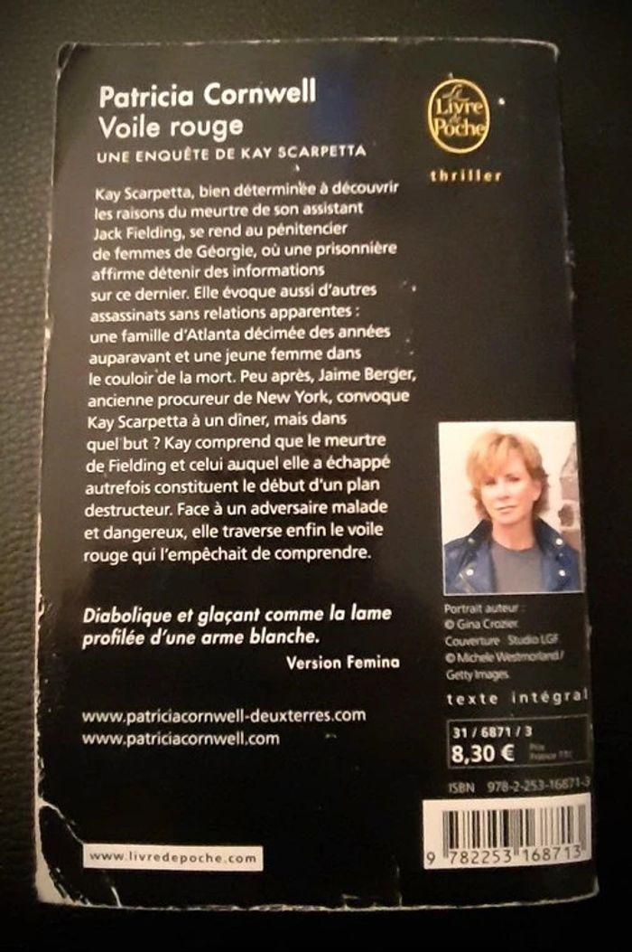 Voile Rouge de Patricia Cornwell - photo numéro 2