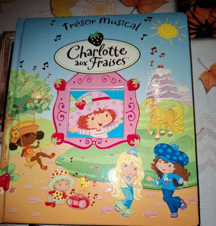 Livre  trésor  musical  Charlotte aux fraises - photo numéro 1