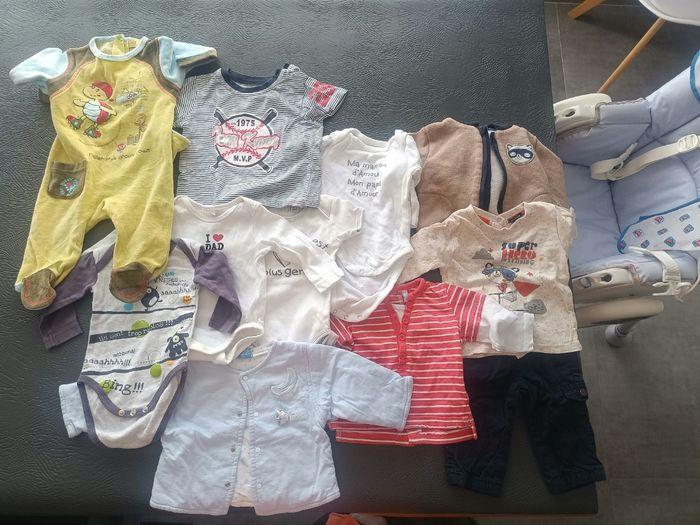 Lot vêtements bb 0-6 mois plus de 30 pieces - photo numéro 6