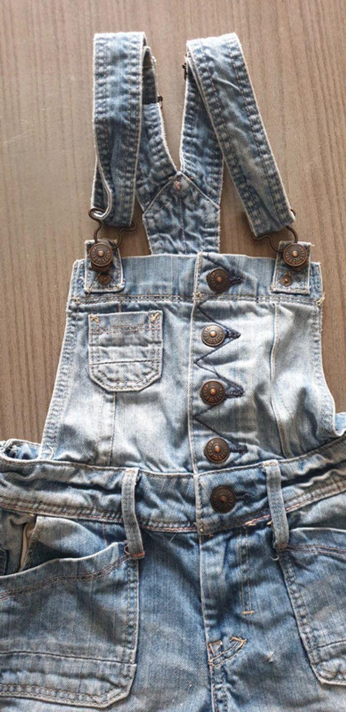 Salopette short en jeans 7/8 ans - photo numéro 2