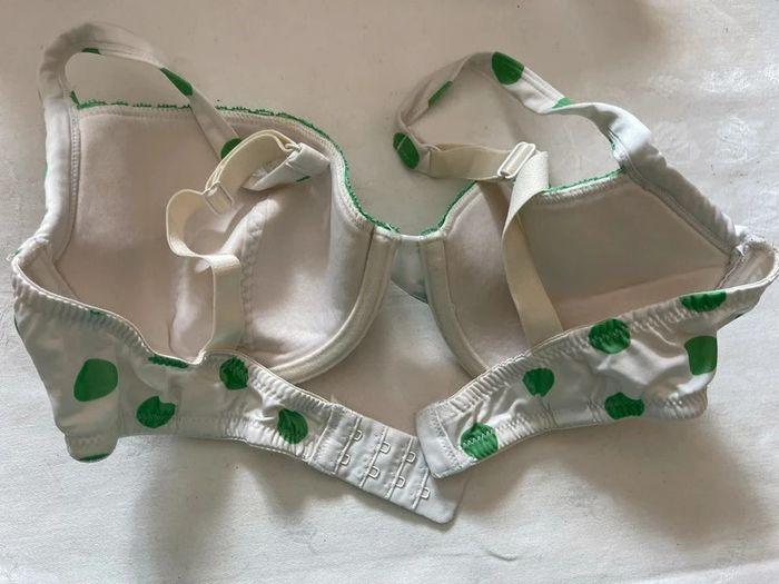 Soutien gorge blanc à pois vert 90C - photo numéro 5