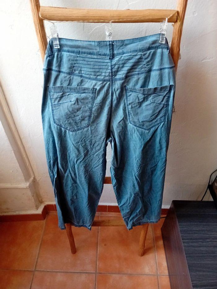 Pantalon court taille 42/44 - photo numéro 10