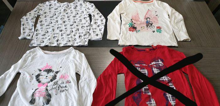 3 tee-shirts manches longues 5/6 ans - photo numéro 1