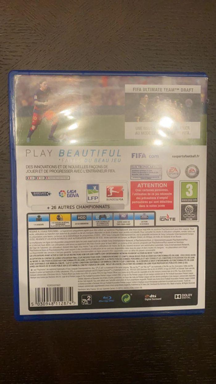 Jeu Fifa16 PS4 - photo numéro 2