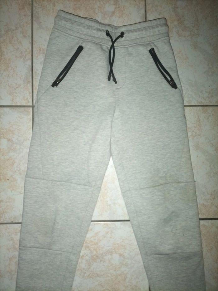 Pantalon gris XS - photo numéro 1