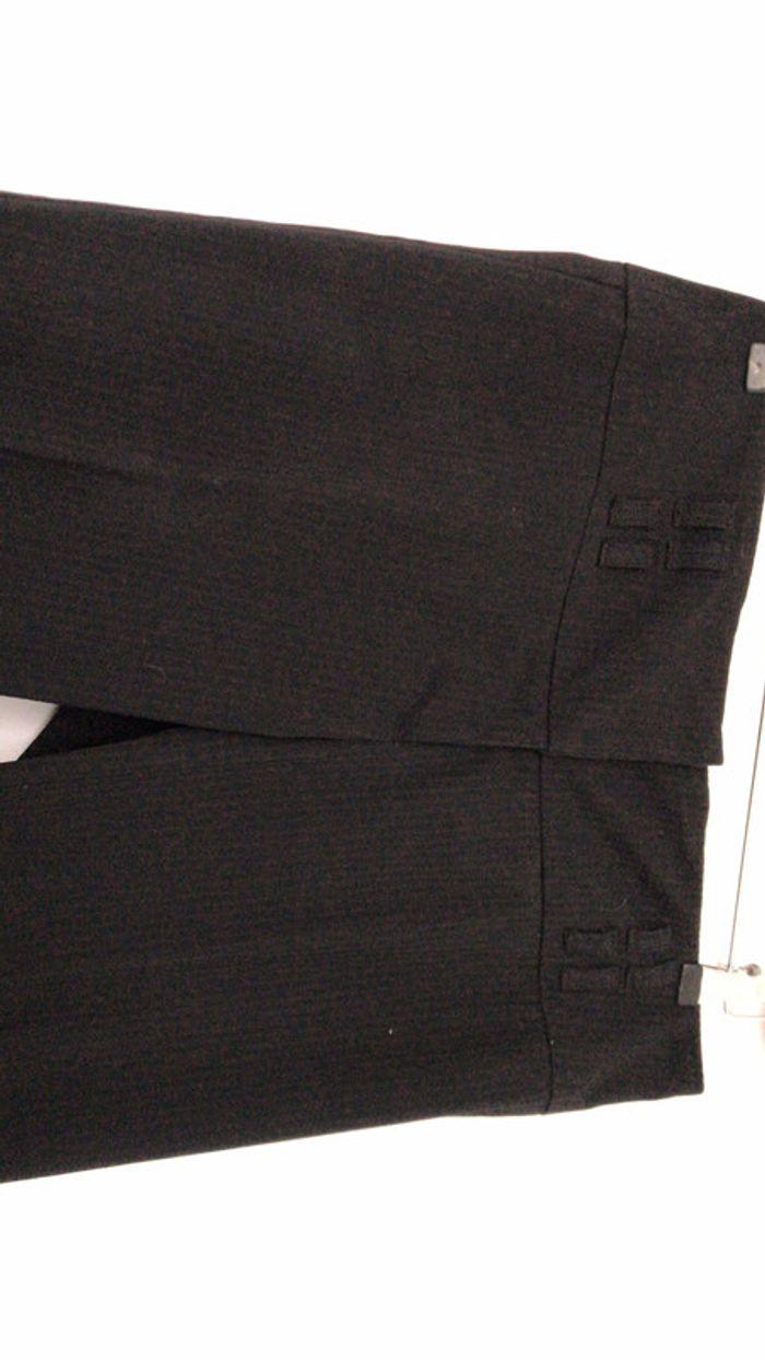 Pantalon taille moyenne avec agraphe T38 - photo numéro 3