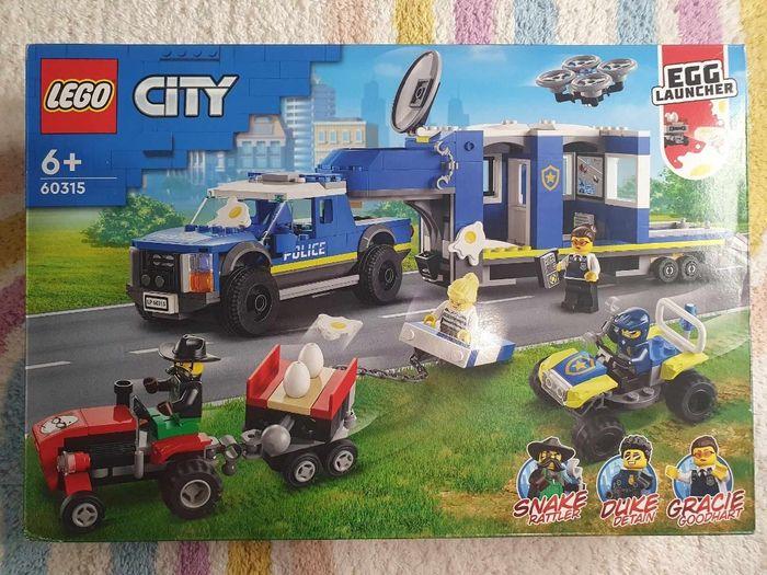 Lego City - Le Camion de Commandement Mobile - 60315 - ok - photo numéro 1