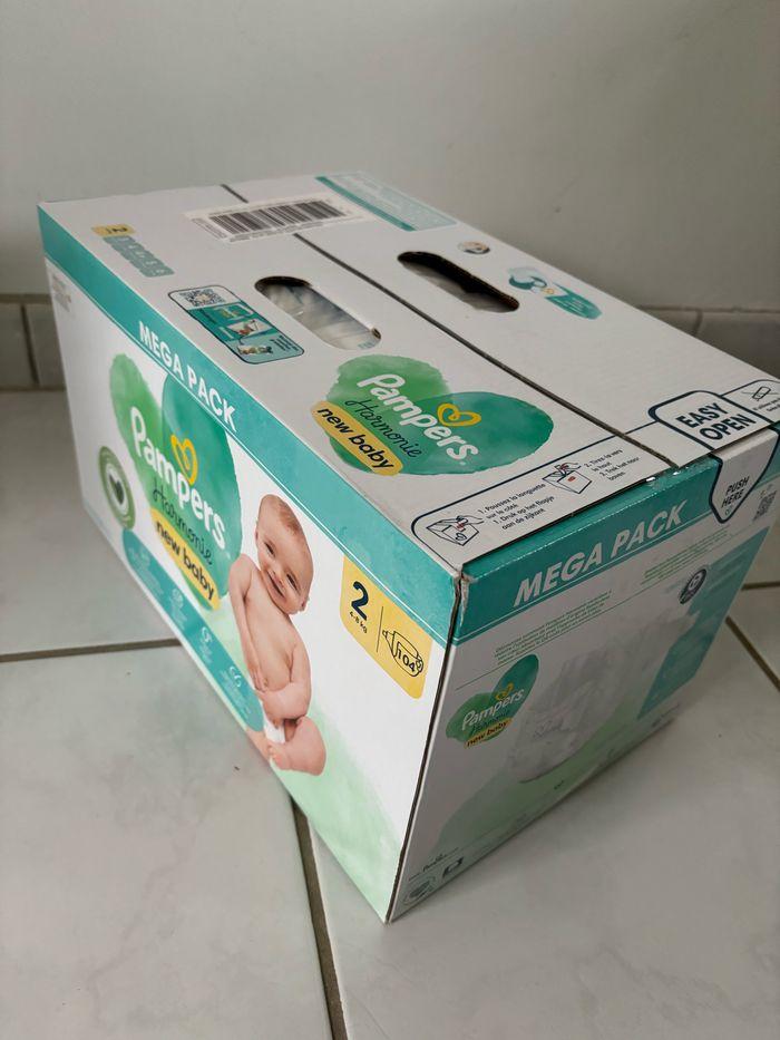 Mega pack 104 couches Pampers Harmonie Taille 2 - photo numéro 2