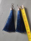 Boucles d'oreilles longues bleu marine