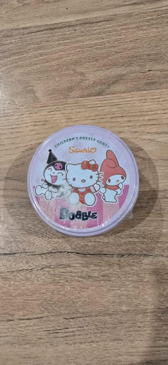 Jeux dobble Hello Kitty SANRIO neuf - photo numéro 1