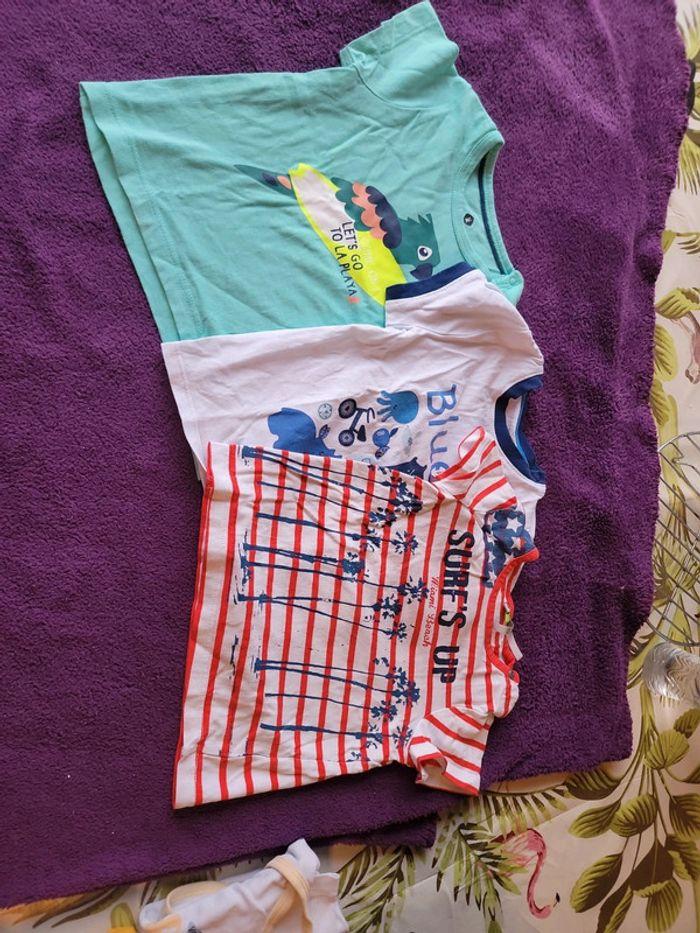 Lot de 3 tee shirts 12 mois - photo numéro 1