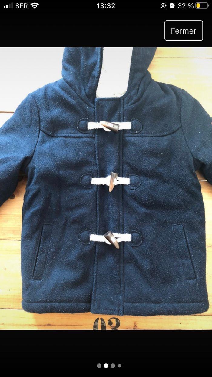 Manteau duffle coat  bleu marine  Fermeture éclair + 3 boutons sur le devant Capuche  Molletonné à l’intérieur  Kiabi  18 mois - photo numéro 2