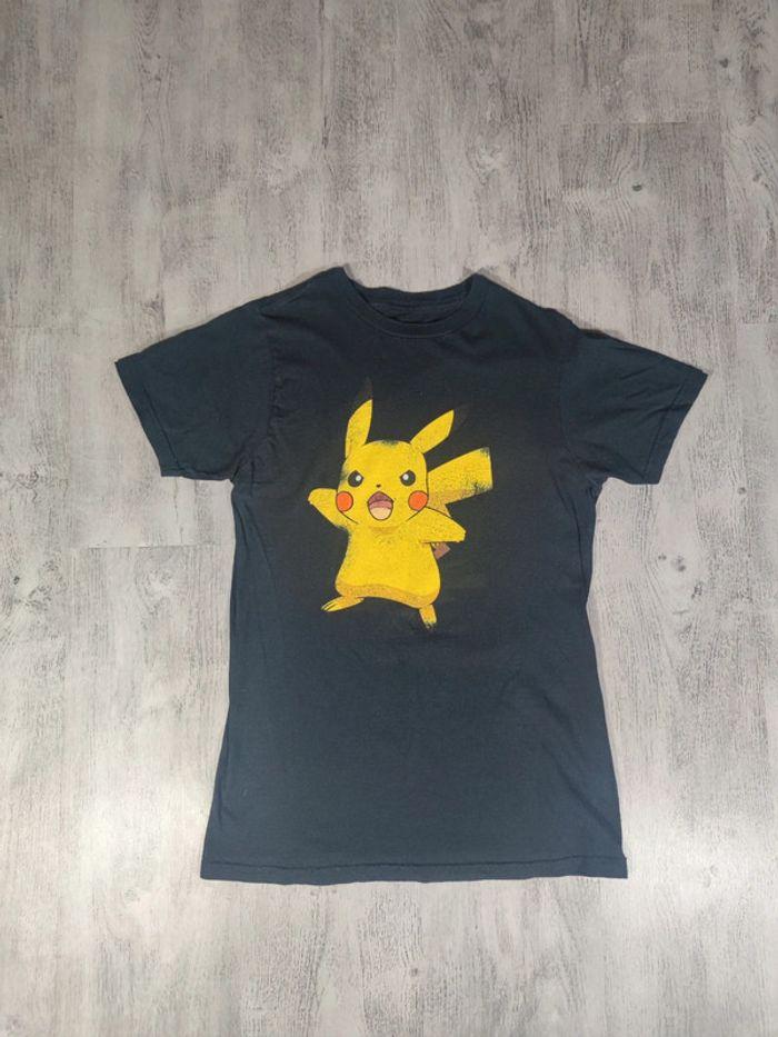 T-shirt Pikachu Licence Pokémon Vintage Noir Taille S Homme - photo numéro 1