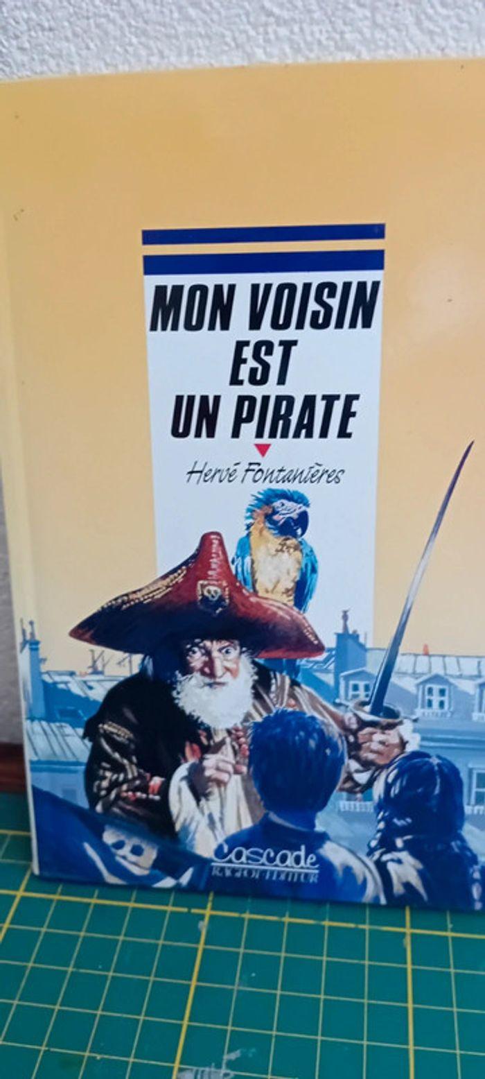 Livre mon voisin est un pirate - photo numéro 1